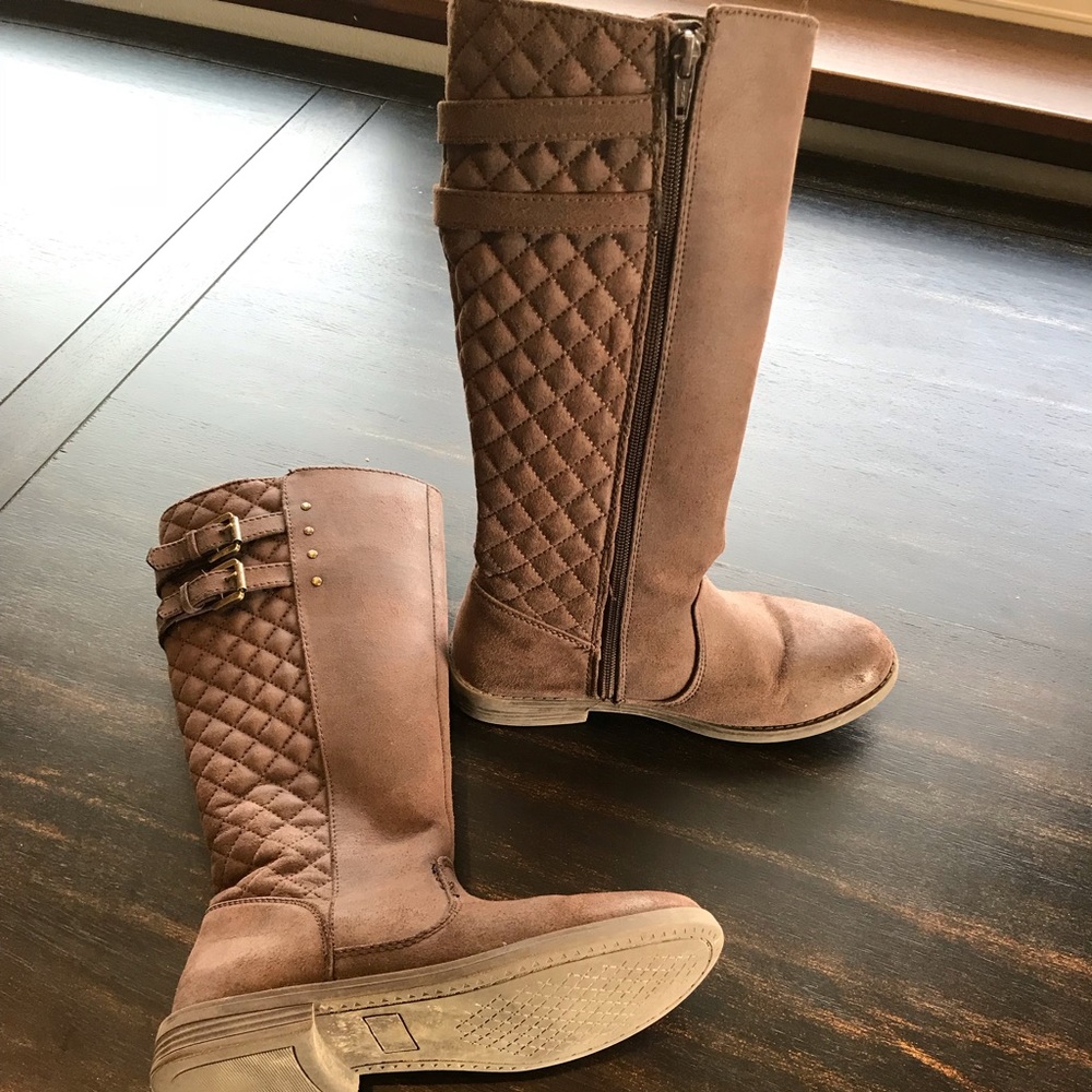 Girls tall boots size 3